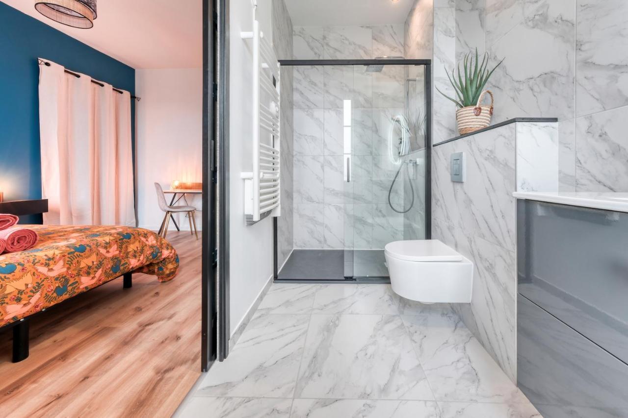 Apartamento Superbe 2 Pieces Avec Jacuzzi Privatif Face Gare Proche Cathedrale Chartres Exterior foto