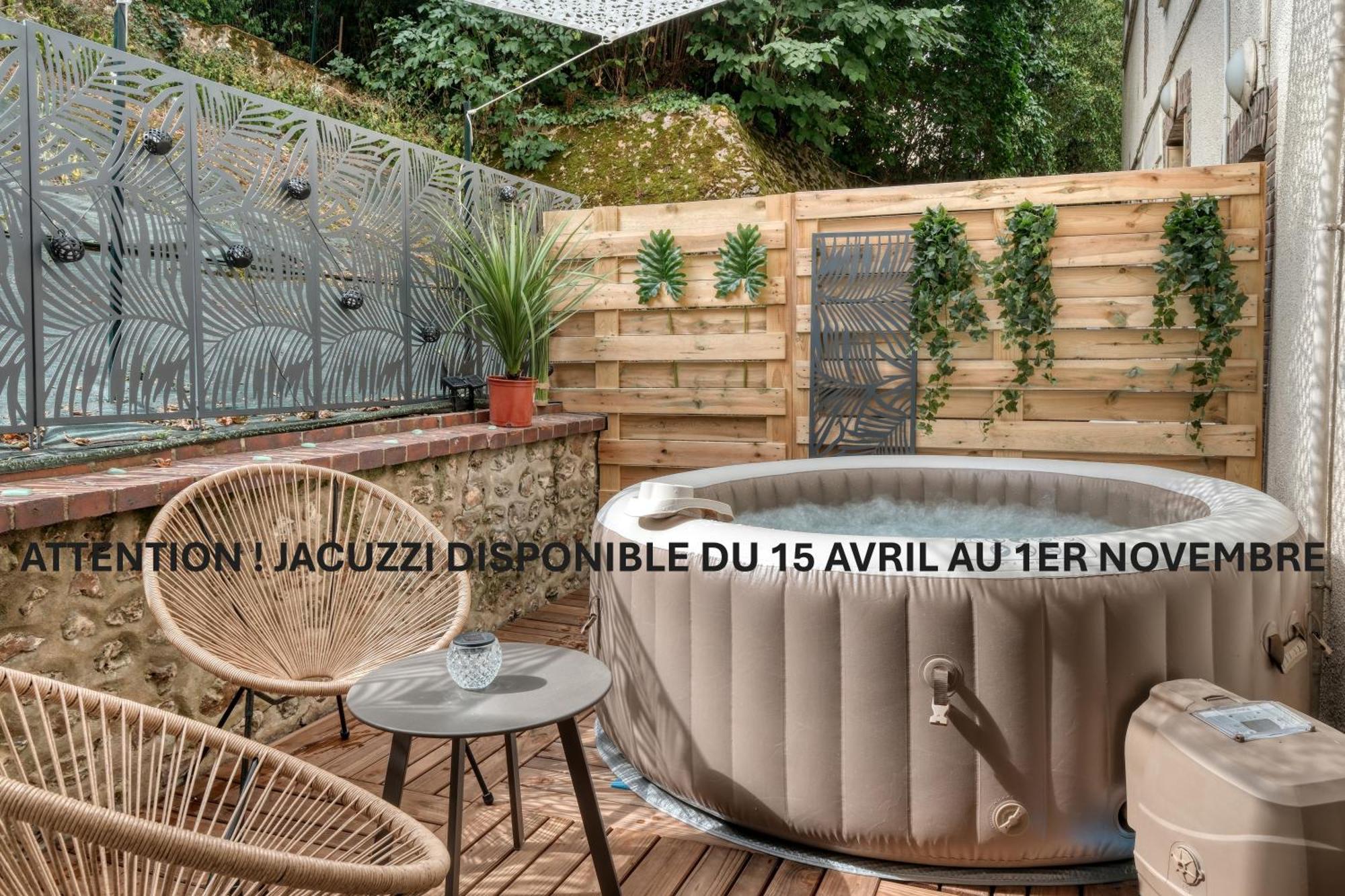 Apartamento Superbe 2 Pieces Avec Jacuzzi Privatif Face Gare Proche Cathedrale Chartres Exterior foto